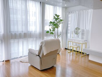 リル バイ カイ 香椎店(Lill by kai)/まつ毛パーマ・パリジェンヌ