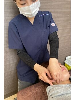 ハピネス鍼灸整骨院 きふねサンリブ院(Happiness鍼灸整骨院)/【美容鍼灸】施術