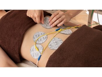 鈴木接骨院 青葉区落合院/EMSトレーニング！