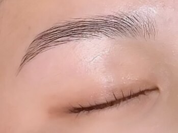 サンパ(SYMPA)の写真/ボサボサ眉は卒業！お顔の印象を左右する眉毛の流れを整え、理想の美眉へ☆グッと垢抜けた美眉美人に♪