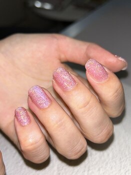 ビューティトリップ(Beauty TRIP)/可愛いさ色気も溢れるワンカラー