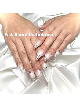 エヌエービー(N.A.B.)/ホワイトクラッシュネイル