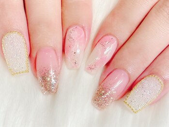 エール アンド ガレンド(ailse&Guarendo)/ピークシーネイル