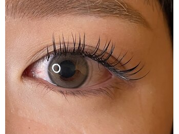 ラシク ゼロ 草加駅前(Lashiku Zero)/フラットラッシュ