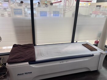 リモア 板橋店(re×more)/水の力で癒やすウォーターベッド