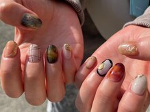 ネイル アトリエ コモード(nail atelier Comodo)/ニュアンスネイル [アンバー]