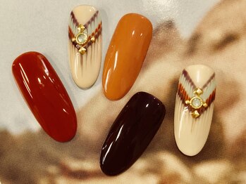 オズ ネイルアンドアイ(OZ NAIL&EYE)/ピーコックアート