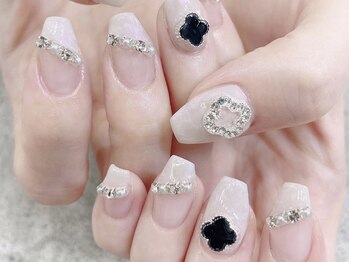 プライズアイリス アイラッシュ 池袋東口店(prize Iris eyelash)/ヴァンクリ風ワンホンネイル