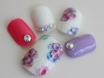 ネイル アンド アイラッシュ フルール 渋谷店/FOOT　￥9,500