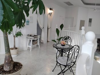 アドア(ADORE)/癒しの空間