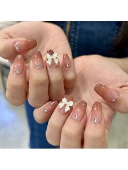 グラデーションネイル、リボン