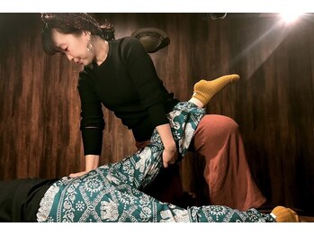 アジアンリラクゼーション ヴィラ 宮城野幸町店(asian relaxation villa)/普段使わない筋肉を伸ばします