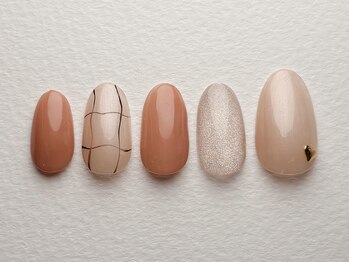 ネイルサロン クリスタルリーフ(Nailsalon Crystal Leaf)/定額デザイン5680円