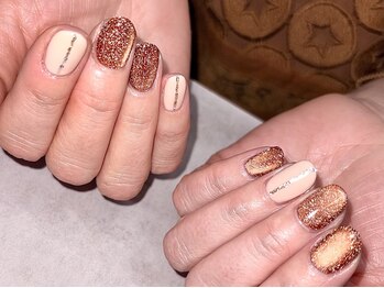 上品マグネットジェルネイル