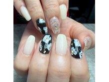 ネイルサロンワイスリー (y3)