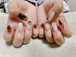 秋ニュアンスネイル　マグネット