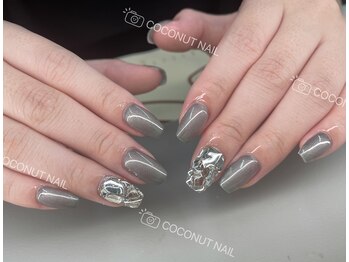 ココナッツネイル/