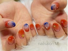 エムドット(M.)/推し活ネイル