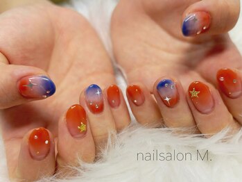 エムドット(M.)/推し活ネイル