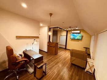 ネイルキャンバス(Nail Canvas)の写真/【浦安駅徒歩2分】駅チカ◎技術力がウリの贅沢個室ネイルサロン♪ゆったり《フィルイン・パラジェル対応》