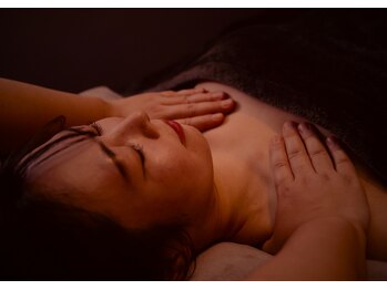 まどろみ/アロマオイルリンパマッサージ