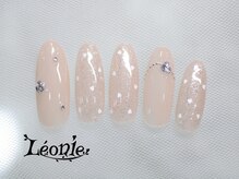 レオニー(Leonie)/ワンホン×ハートホロネイル
