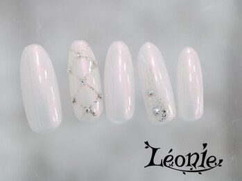 レオニー(Leonie)/シンプルラメアートデザイン