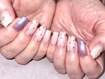 オーロラハートハートネイル