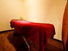 ボヌール(BONHEUR)/サロン内観