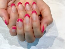 ルームヘアネイル 曙橋店(Room hair nail)/ビビットピンクフレンチ♪