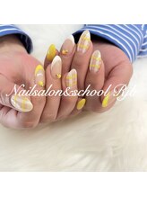 ネイルサロン アンド スクール アールジェイビー(Nailsalon&School Rjb)/春色イエローでチェックデザイン