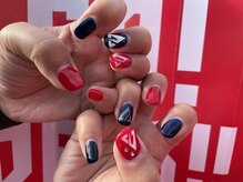 ビビ マウリ(美美 mauli)/推しネイル/スプレーアート/ロゴ