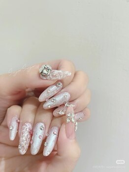 美人計ネイルサロン/ストーンやり放題