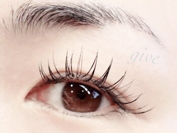 ギブ(give)の写真/【LEDエクステでモチの良さUP◎】美容室併設の実力派サロンがOPEN!目元にフィットする自然な仕上がりに♪