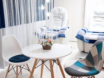 アンスリール(Un Sourire)の写真/【学割U24学生★ワンカラーorラメグラ★￥4000新規様ソフトジェルオフ無料】の他学割アイクーポンもあり◎