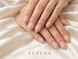ホワイトラメグラデネイル