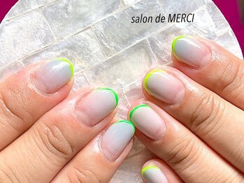 サロン ド メルシー(Salon de MERCI)/グレーグラデ☆