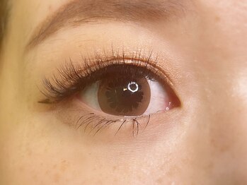 イヴ アイラッシュアンドネイル(Eve eyelash&nail)/100本 volumelash .