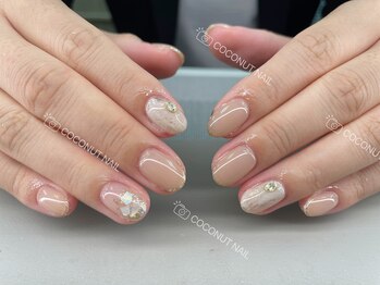 ココナッツネイル/
