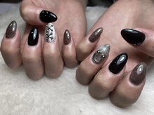 ネイルサロン エーナイン 旭川春光店/ブラックネイル