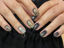 クレイ(clay.)/ダーク系ニュアンスネイル