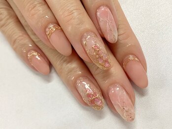 ラシェスキタモト (luscius kitamoto)/大理石×シェルネイル