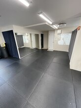 フィット アンド トーキョー 千駄木駅前店(FIT&TOKYO)/
