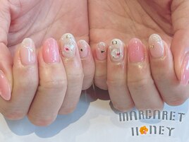 トレンドぷっくり押し花ネイル