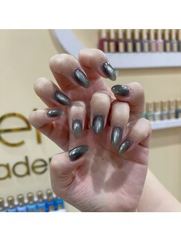 エムクイン(M.Queen)/シンプルネイル