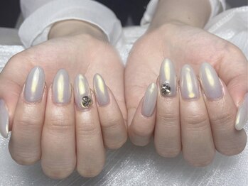 アンネイル(An nail)の写真/大人女性の心をくすぐる上品綺麗めな透明感の溢れるデザインが大好評☆お客様に似合う色を提案します◎