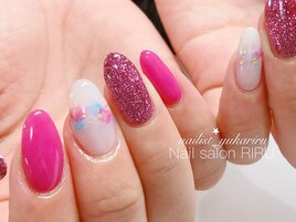 ショッキングピンク×ニュアンス