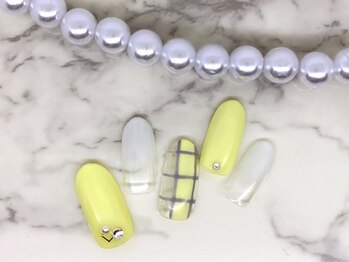 ココカラ(cocokara)/チェックネイル♪