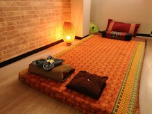 チェンマイ 神戸三宮/快適なタイ古式ベッド２台