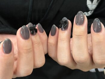 ネイルメゾン 天神店(NAIL MAISON)/黒リボンワンカラー冬¥7000